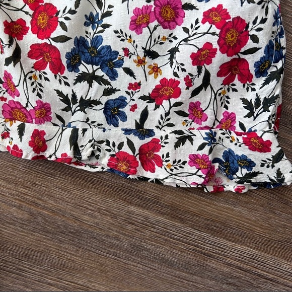 Floral AE Romper - Picture 3 of 5